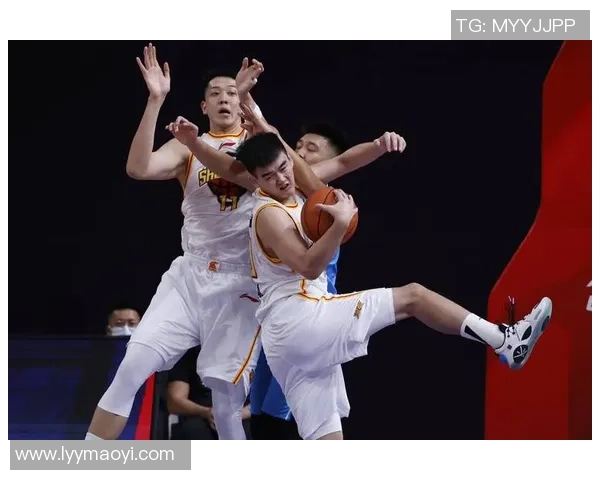 深圳篮球队心理素质分析：在邀请赛中的表现与挑战