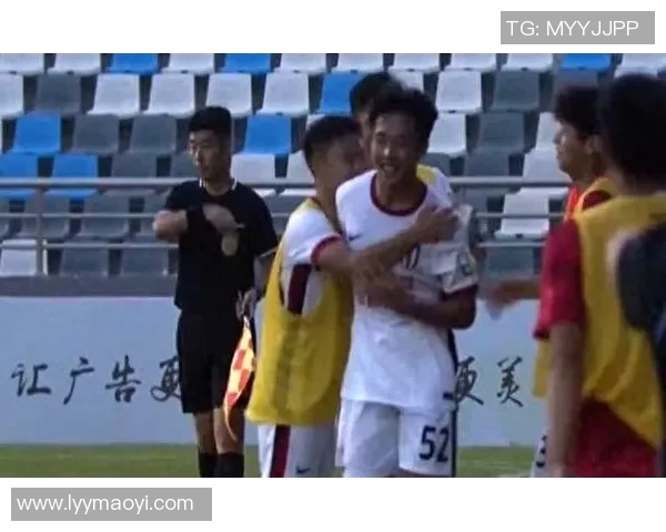 王博君足球之路：从青涩少年到职业球员的成长故事