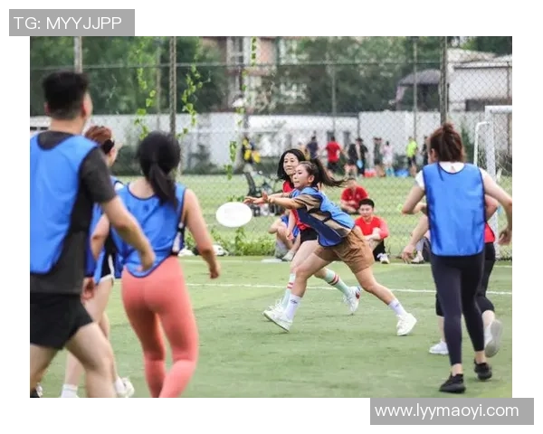 西安飞盘队的意识变革引发热议探索飞盘运动的魅力与团队精神 西安飞盘队的意识变革引发热议探索飞盘运动的魅力与团队精神